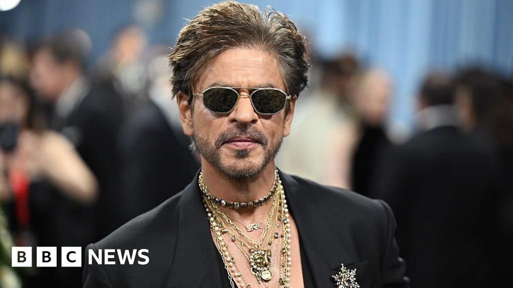 srk net worth